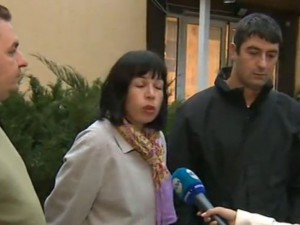 Родители искат жива охрана, след като крадец нахлу с нож в забавачка