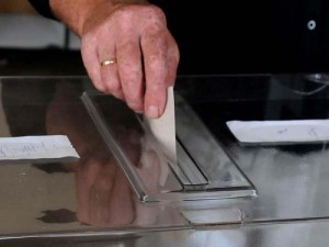 Куцо и сакато се юрна на избори за кмет