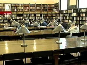 Служителите на Националната библиотека излизат на протест