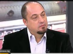 Камен Попов: Попаднах случайно в мелето, ударил съм Волен Сидеров рефлекторно