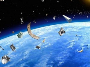 Мистериозен изкуствен предмет лети към нас! Удря Земята в петък, 13-и
