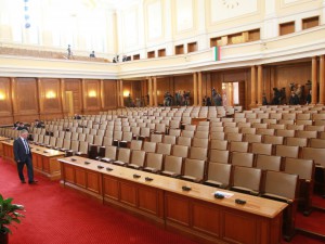 240 цървула ваканцуват 18 дни