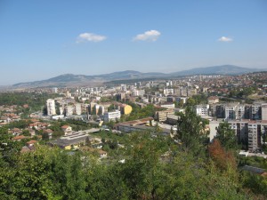 Луда пророчица плаши перничани с нов трус
