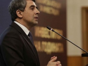 Плевнелиев става даскал
 