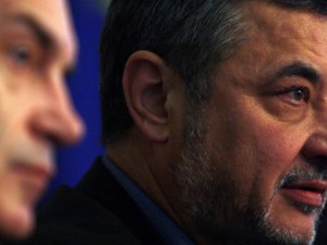 Не пускат Валери Симеонов в комисията "Волен"