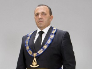 Проф. Румен Ралчев, велик приор  на тамплиерите в България: Всеки пенсионер да вдигне знаме с надпис “бежанец”!
