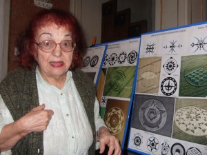 Феноменът Мариана Везнева: Житни кръгове вещаят Апокалипсис!