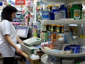 Похотливи гърци изкупиха хапчета за диабет, били като виагра
