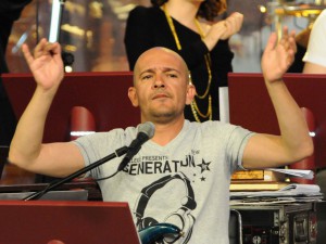Годжи профука половин милион за хазарт