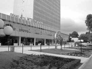 Терористи отвличат 2 деца в Златни пясъци
