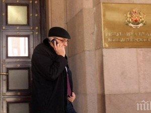 Иван Костов няма срам и грях