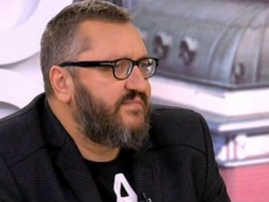 Карбовски: Президентът е идиот, Румяна Бъчварова да си ходи!
 