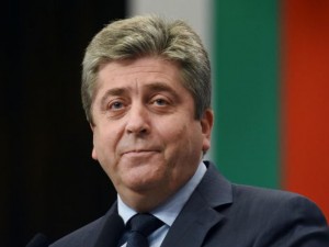 Първанов със строга присъда: Лявото удари дъното!