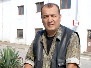 Кмет: Има цигани, които искат да живеят нормално, и българи - пълни идиоти
 