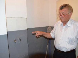 Ремонтът на пробити тръби между вас и съседа се заплаща от всички собственици