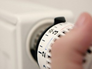 "Топлофикация" готова с първите сметки за парно въпреки жегата