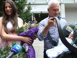 Деница Гаджева: Страхувам се за живота на Волен! Полицаи ни биха в НАТФИЗ
 
 