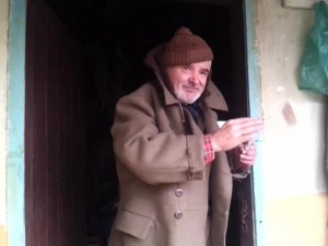 Стефан Николов, колекционер: Който не пие, да си носи гайлето
 