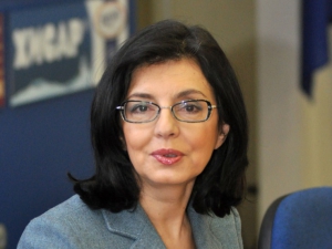 Меглена Кунева: Ремонтът на кабинета е работа на премиера