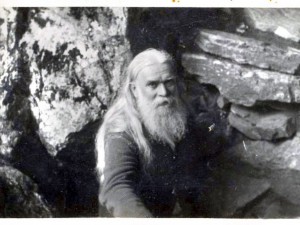 Ще канонизират отец Серафим
