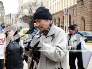 За пенсиите е необходимо българско, а не швейцарско правило!
 