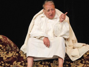 Актьорът Славчо Пеев: Ще съдя "Топлофикация" в Страсбург!