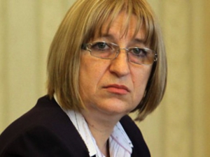 Цачева проговори за оставката на Христо Иванов