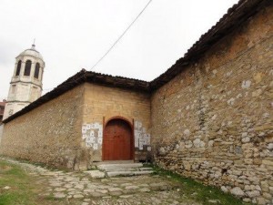 Ограбиха ни черквата – и камбаната, и иконите
 