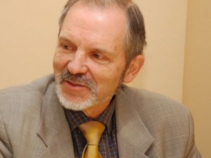 Фирма на реформатор брои мечки и вълци за 890 000 лева