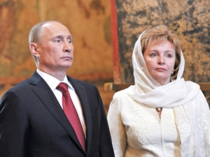 Путин скътал 250 млрд. долара