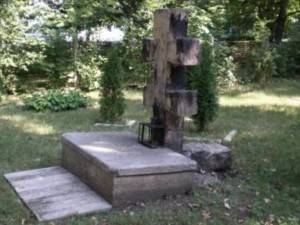 Вдигат отново Кръста в „Лозенец”