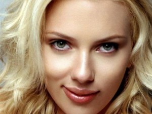 Как да се сдобием с устните на Скарлет