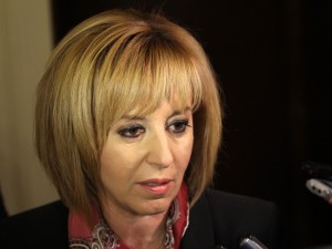 
Омбудсманът Мая Манолова: Позор! 3000 лв. бърз кредит се превръща в 23 000 лв.
 