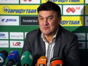 Висшата лига става „задна врата”