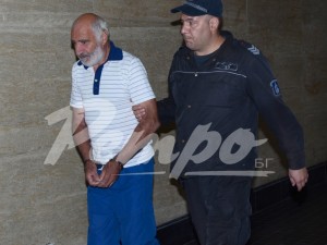 Осъден измамник прехвърли всичко на пенсионираната си болна дъщеря