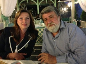 Съпругата на Вежди Рашидов - д-р Снежа Бахарова: Аз съм министърът вкъщи
 
 