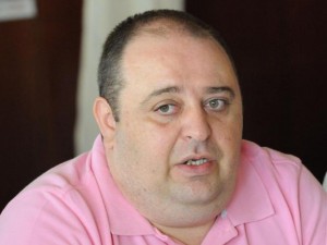 Любо Нейков закъса със здравето на рождения си ден