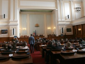 Изпращаме военни на границата