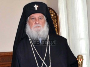 Само владиката Дометиан каза, че сме били под робство