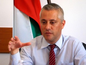 Бливит по Лукарски