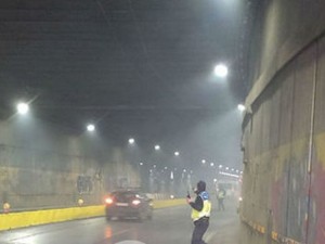 Пламна подлезът на НДК