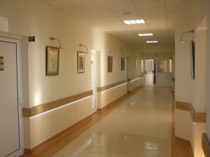 Болниците нямат право да искат пари от пациентите