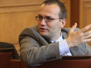 Подло е да режеш спирачки, пък били те и на Мартин
 