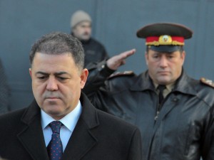 Министър Николай Ненчев: Няма да връщаме задължителната казарма