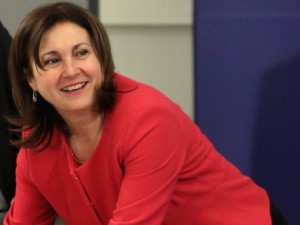 Бъчварова се гаври с МВР