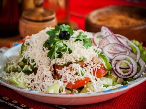Шопската салата чукна 60 години