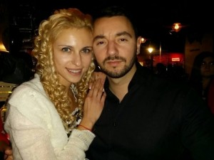 Жената до Антон Хекимян: Той готви и чисти вкъщи