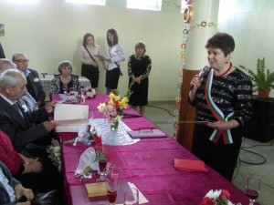 След 50 години заедно шест двойки се врекоха отново във вярност