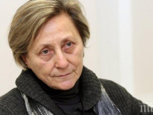 Позор! Министри-духовни лилипути гласуват против Нешка Робева?! Това и Тодор Живков не го направи...