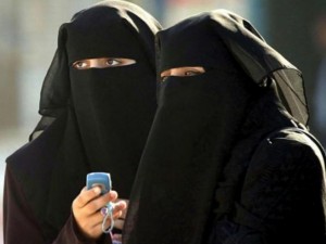 В Бургас искат поименно местата за забрана на бурки